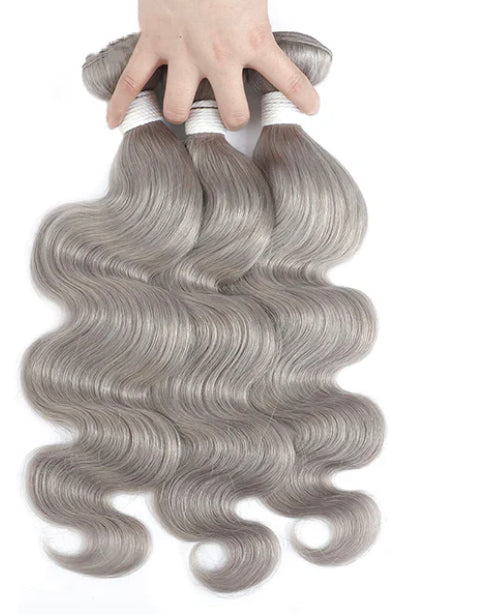 Lushlanes gris argent vague de corps 4 paquets avec fermeture 4 × 4 100% Extensions de cheveux humains