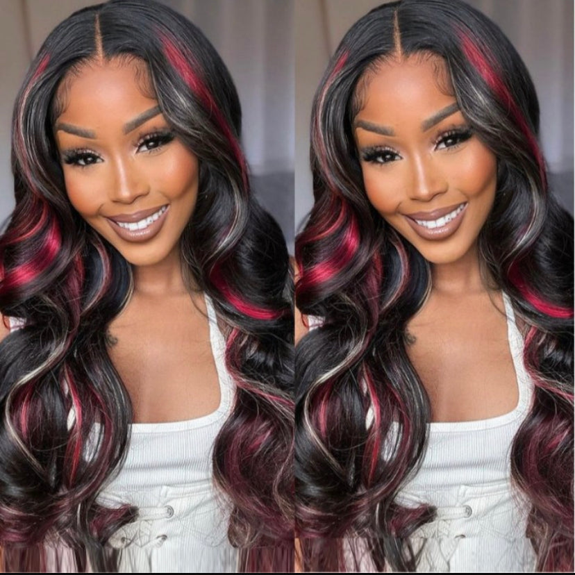 Lushlanes Noir avec des reflets rouges et blonds 13 × 4 Lace Front Perruque Loose Wave rouge et blonde 150%