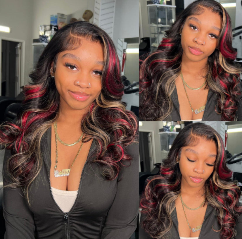 Lushlanes Noir avec des reflets rouges et blonds 13 × 4 Lace Front Perruque Loose Wave rouge et blonde 150%
