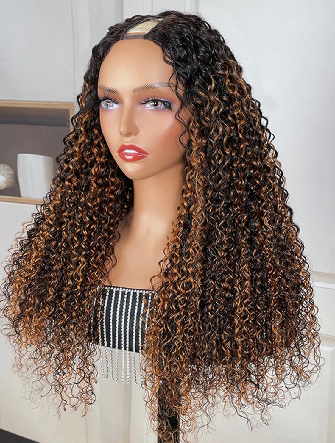 Lushlanes – U part Jerry curly glueless wig, new ombre part with blonde highlights 150%