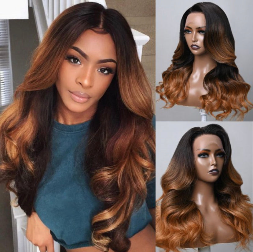 Lushlanes 13 × 4 Lace Front Toasted Caramel Ombre Body Wave Perruque
Aux racines sombres